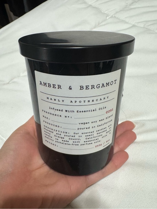 Leoben Co. Other - *FREE w/ purchase! Amber & Bergamot Manly Scented Candle Unused